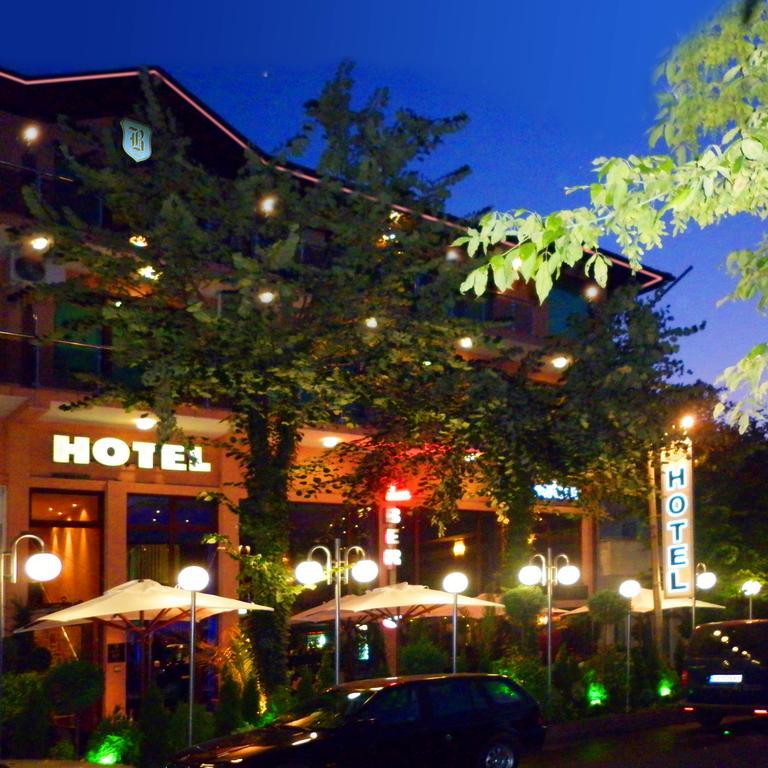 Hotel Berito Momtschilgrad Exterior foto