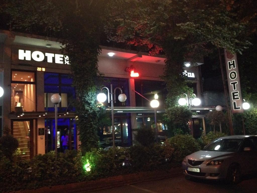 Hotel Berito Momtschilgrad Exterior foto